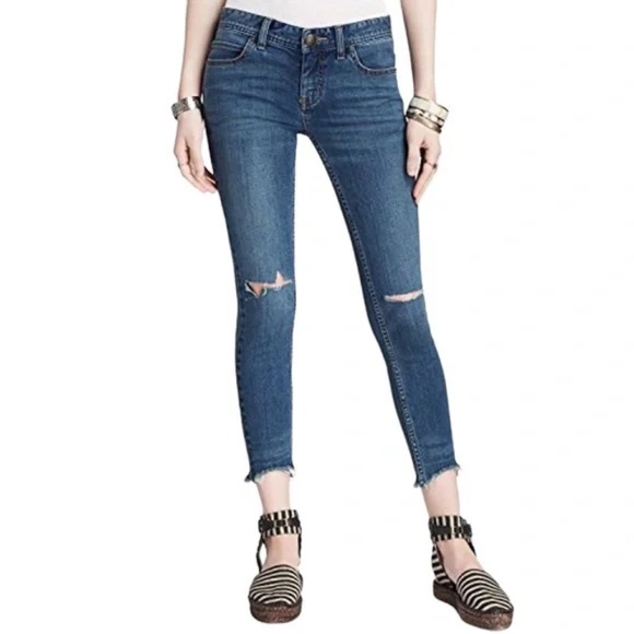 Free People Distressed Cropped Jeans in Tupelo Blue - Picture 6 of 6